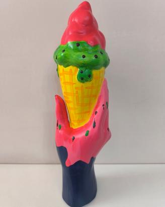 Scultura decorativa in ceramica