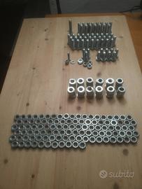 Stock viti, dadi e rondelle M12