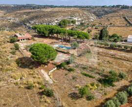 Rif.77 BIS| villa avola