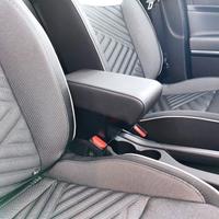 Bracciolo portaoggetti per Fiat 600 Hybrid