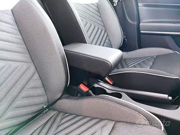 Bracciolo portaoggetti per Fiat 600 Hybrid