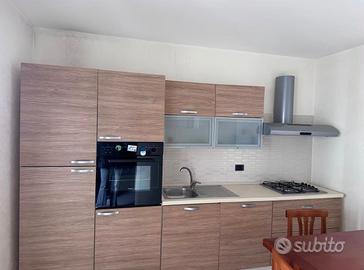 Cucina completa,forno,cappa e piano cottura Nuova