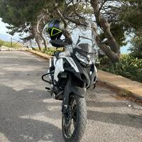 Benelli trk 502 x