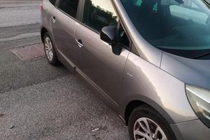 RENAULT SCENIC 7 POSTI