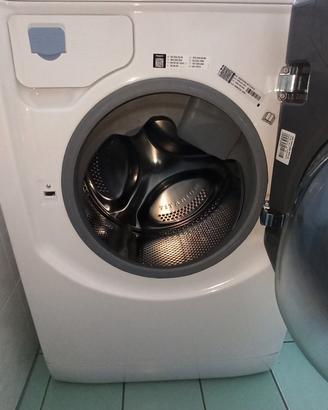 Lavasciuga Ariston Aqualtis Aqd1072 697