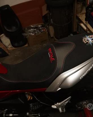 Rivestimento sella mv agusta brutale 675 800 _00