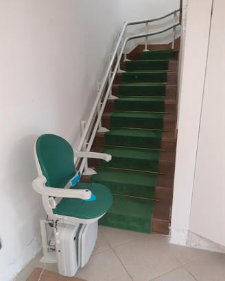 Montascale HANDYCARE 8 mt Come Nuovo a