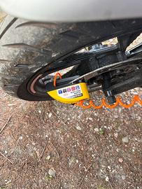 Bloccadisco Moto luchetto Con Allarme 110BD