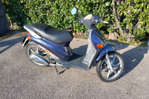 Liberty 50 cc 4 tempi