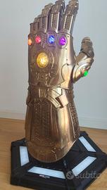 guanto dell' Infinito di Thanos 