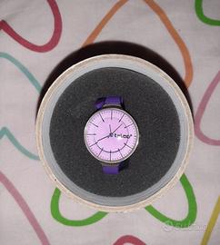 Orologio viola nuovo talco