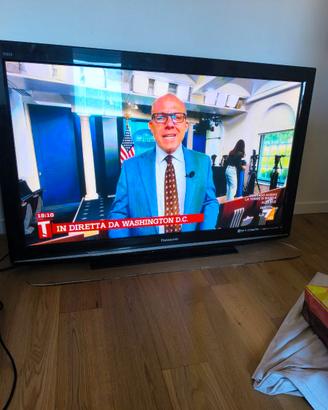 PANASONIC 46" largo 113 cm FULL HD PLASMA
