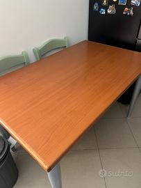 Tavolo allungabile con 4 sedie legno cucina