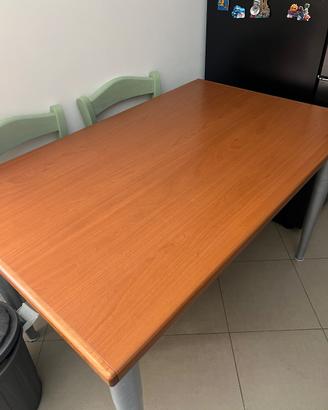 Tavolo allungabile con 4 sedie legno cucina