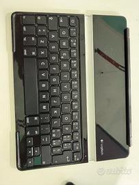 Logitech tastiera magnetica per ipad con custodia