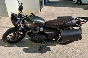 Triumph street twin 900