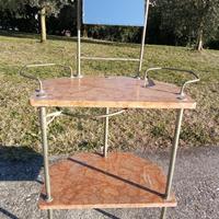 Antico lavabo da camera