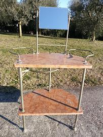 Antico lavabo da camera