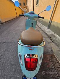 Vespa Primavera 125cc Verde Amabile