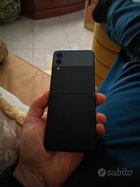 Samsung Galaxy Z-Flip 3