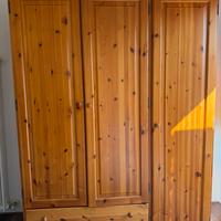 Armadio montagna in legno massello 140x190 - 500€