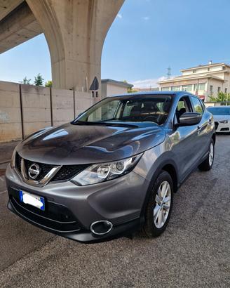 Nissan Qashqai 1.6 dCi 131CV - Automatica