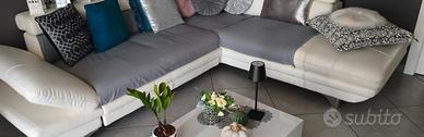 Divano angolare bianco