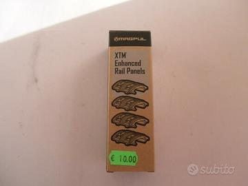 Mag pul - enhanced rail panels