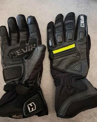 Guanti moto hevik
