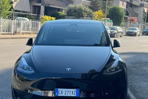 TESLA MODEL Y – COME NUOVA 24.000 KM
