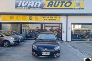 VOLKSWAGEN Passat Variant 2.0 TDI Highline BlueM.