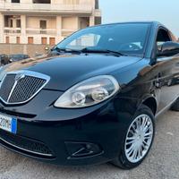 Lancia Ypsilon 1.3 MJT 75 CV restyling full opt 20