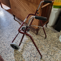 Deambulatore rollator