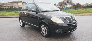 Lancia ypsilon 1.3 NEOPATENTATI 55KW