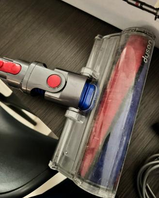 Spazzola dyson v11 outside fluffy