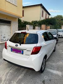 Toyota Yaris hybrid