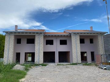 Rif.4511| bifamiliare santa maria di sala