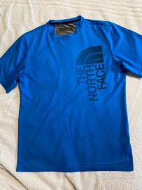 T-shirt, the North Face