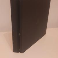 Playstation 4 Slim + giochi