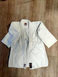 9 DIVISE JUDOGI TOCHI-GI DIVERSE TAGLIE