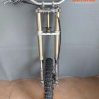Avantreno forcelle completo steli showa 47 SUZUKI