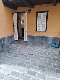 Monolocale con garage