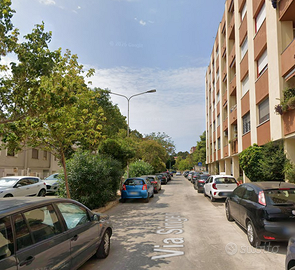 POMEZIA BILOCALE FINEMENTE ARREDATO