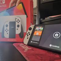 Nintendo Switch Oled + Accessori Omaggio