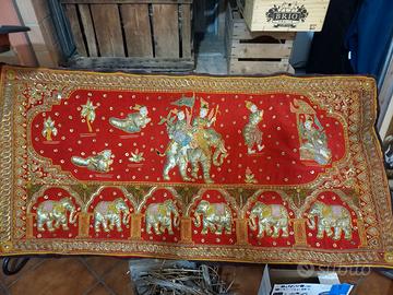 2 quadri etnici ricamati