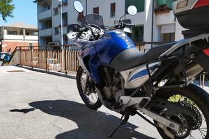 Honda transalp 650