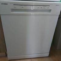 Lavastoviglie HYUNDAI