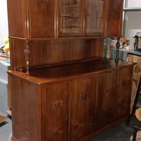 Vetrina in legno dell'800