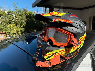Casco da motocross scorpion usato pochissimo