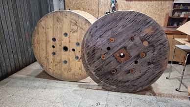 Due bobine legno 140 diametro